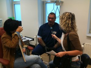 Een van de vele interviews over ons werk